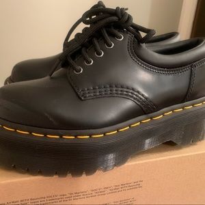 Dr Martens platform Quad 8053 Air Wair size 6. Almost Brand New.